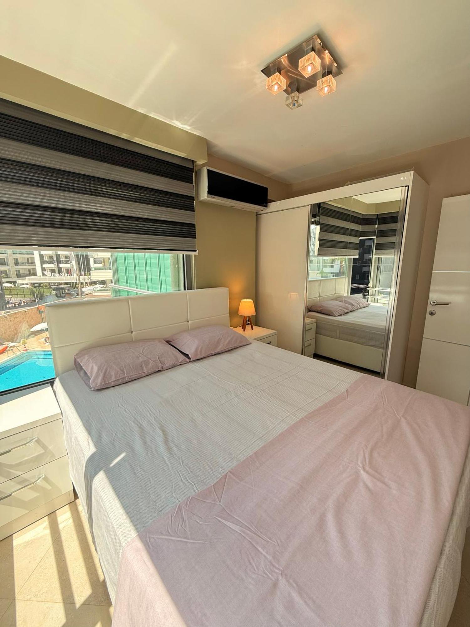 אלאניה Sa Apartments! Beachfront Apartment With Sea View & Pool חדר תמונה