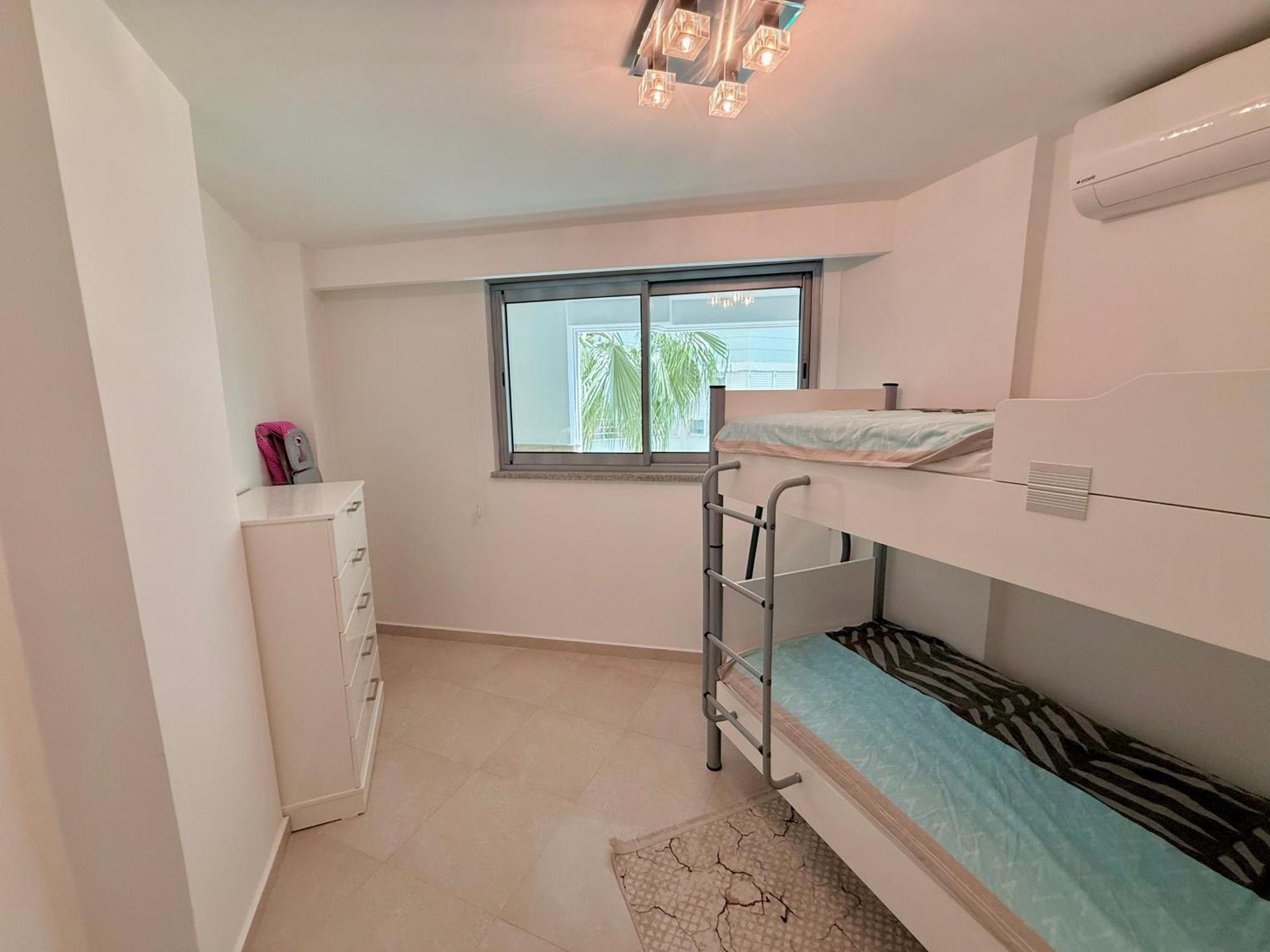אלאניה Sa Apartments! Beachfront Apartment With Sea View & Pool מראה חיצוני תמונה